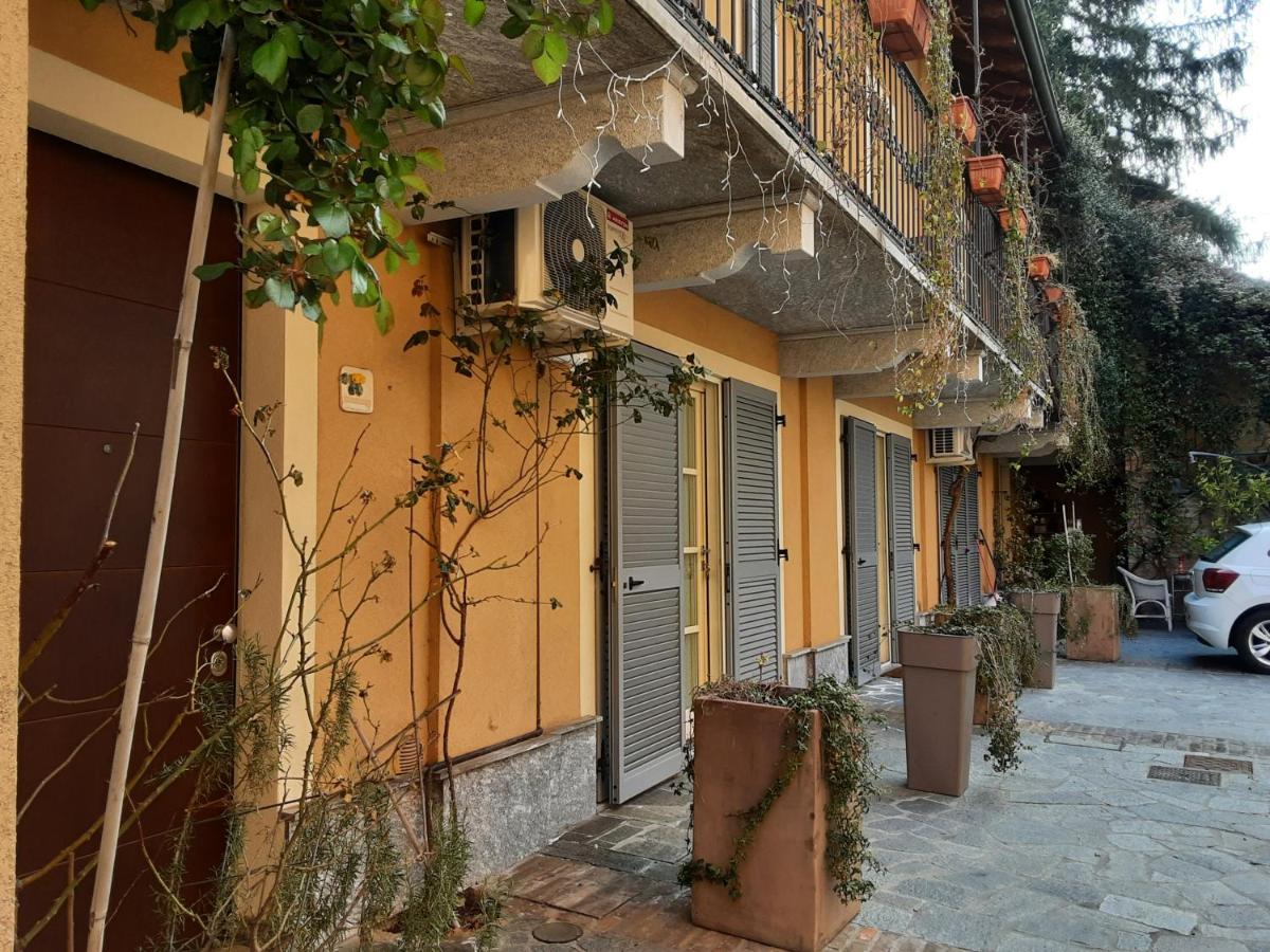 Corte Delle Rose Voghera Buitenkant foto
